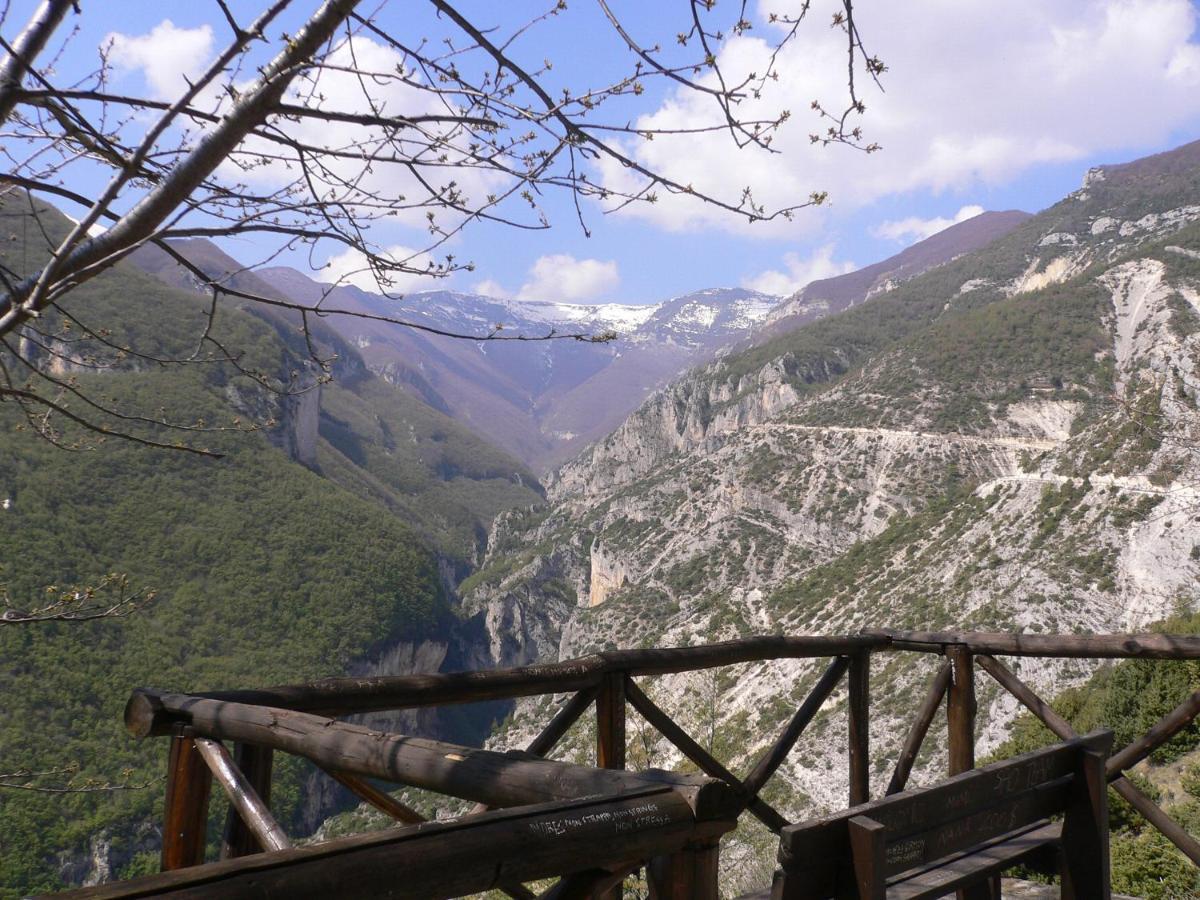 B&B Lo Gnomo Pennapiedimonte Екстер'єр фото